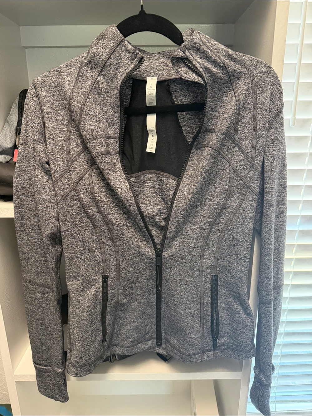 lululemon athletica Heathered Gray Zip-Up jacket